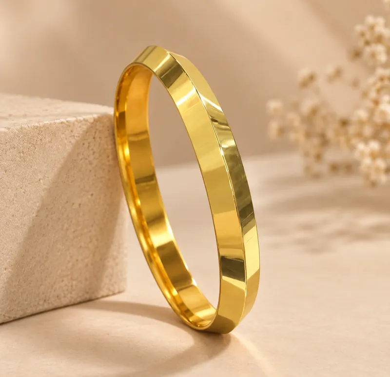 Gold Kada